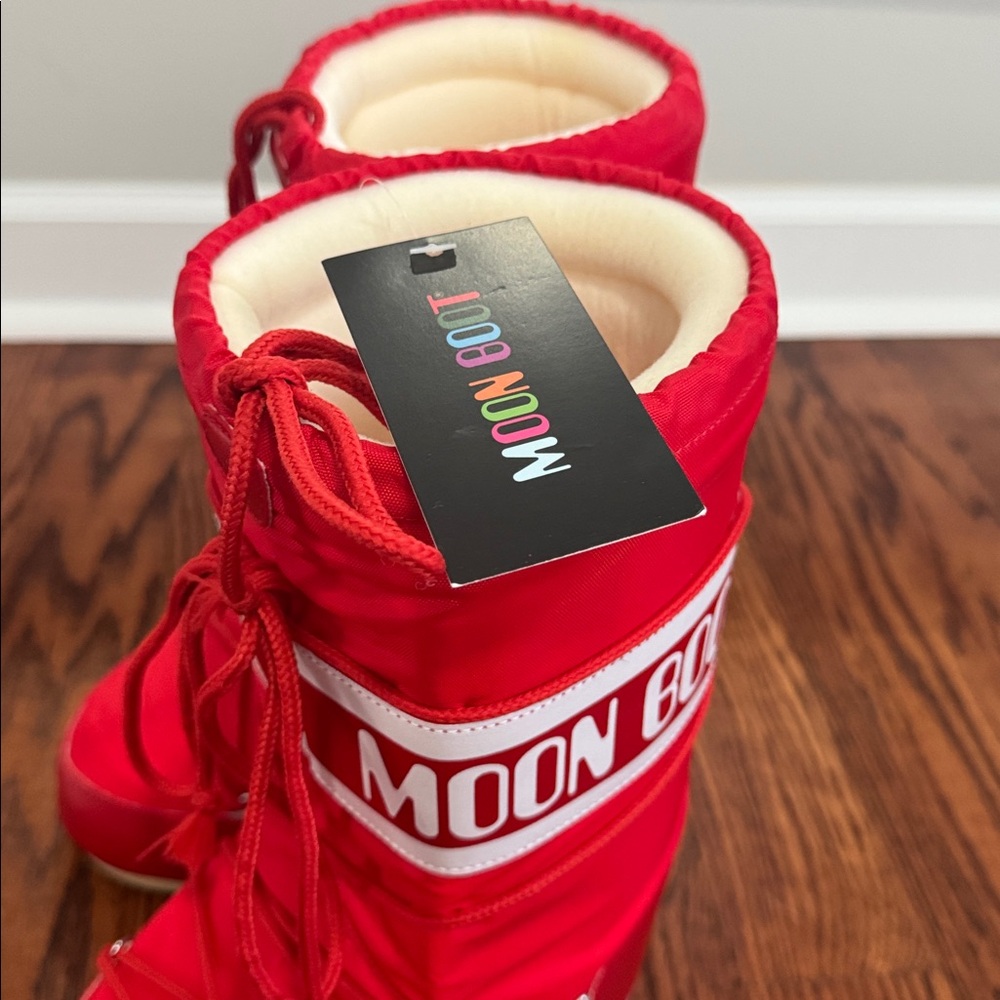 Moon Boot - Picture 2 of 3